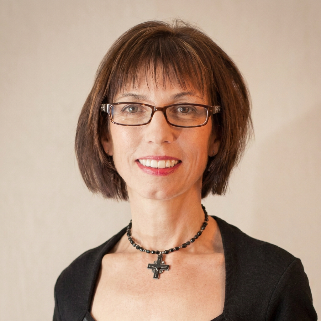 Carol Dooley, Sunshine 106.8 road safety presenter